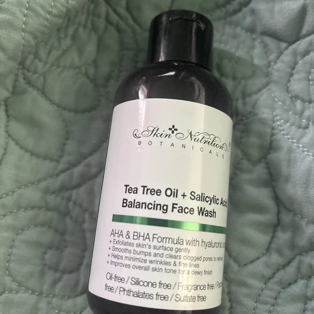Skin Nutrition Botanicals Tea‎ Tree Oil + Salicylic Acid Balancing Face Wash